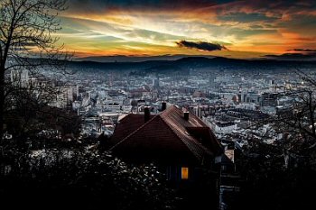 Bild 1<br><br />Dieses Bild ist lizenziert unter einer<br> <a class='license' rel='license' target='_new' href='http://creativecommons.org/licenses/by-nc-nd/4.0/'>Creative Commons Lizenz (CC BY-NC-ND 4.0) </a>.