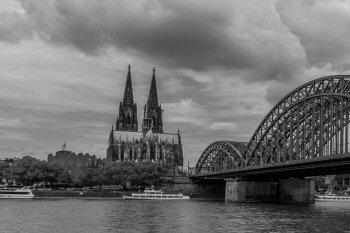 Bild 5<br><br />Dieses Bild ist lizenziert unter einer<br> <a class='license' rel='license' target='_new' href='http://creativecommons.org/licenses/by-nc-nd/4.0/'>Creative Commons Lizenz (CC BY-NC-ND 4.0) </a>.